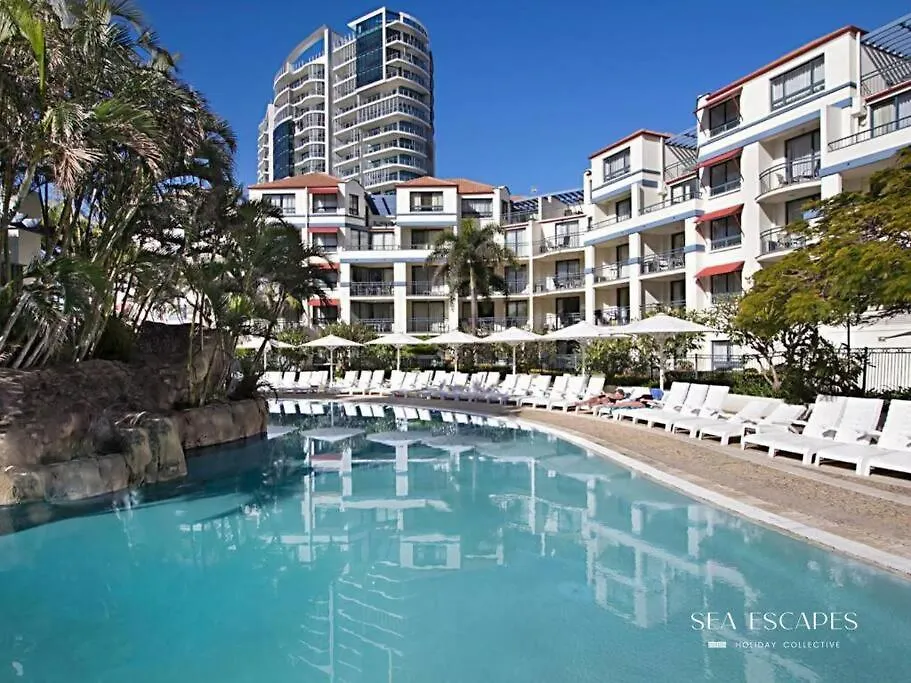 Calypso - Classic Resort Style Apartment - Steps From The Beach! 골드코스트 0*,  오스트레일리아